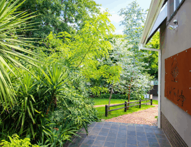 0eeace99-4ab0-4c44-9b89-d336b420413f